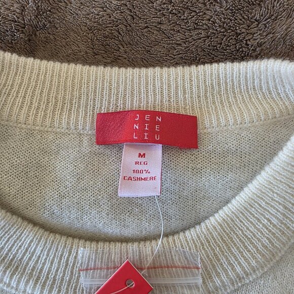 Jennie Liu 100% Cashmere Sweater Women’s Medium Cream Crew Neck Long Sleeve NWT - Picture 4 of 14